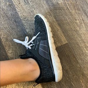 Champion Tennis Shoes